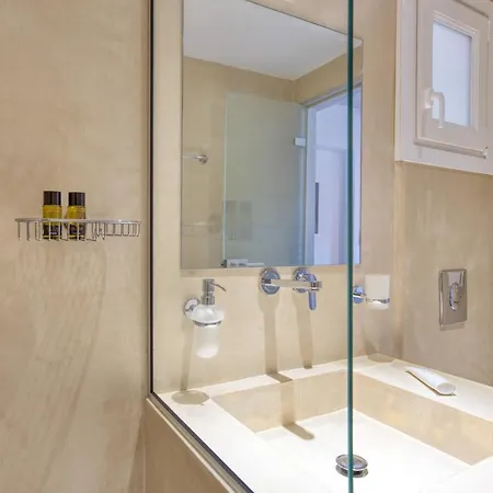 White Cliff Apartment Naousa (Paros)