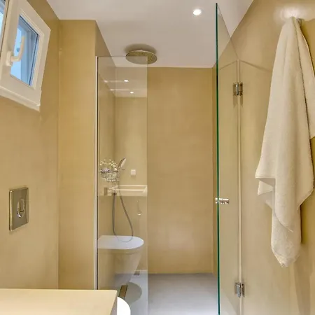 White Cliff Apartamento *