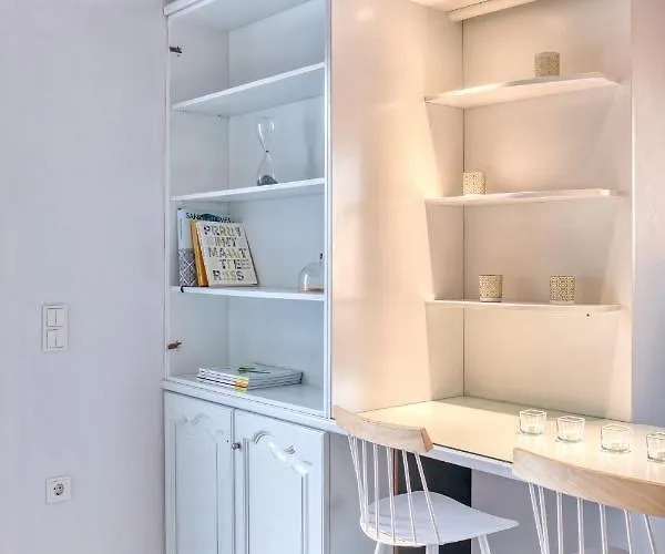 White Cliff Naousa (Paros)