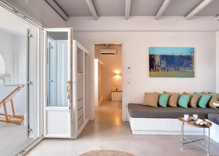 Apartment White Cliff Naousa (Paros)