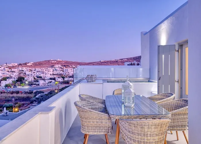 White Cliff Apartment Naousa (Paros)