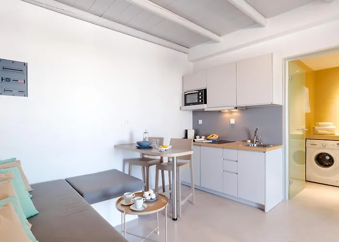 White Cliff Apartment Naousa (Paros)