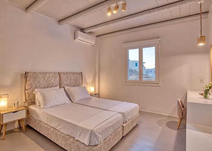 White Cliff Apartment *